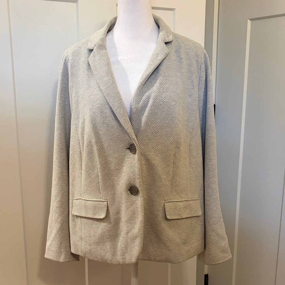 Talbots Womens Grey White Petite Tweed Blazer Size 14WP Stylish Tailored